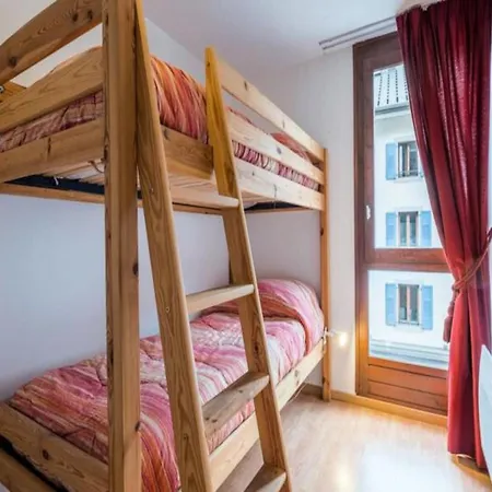 For 6 People Apartment